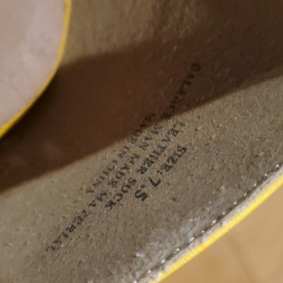 Peep toe yellow (2) 7.5 worn twice EUC - Picture 6 of 6